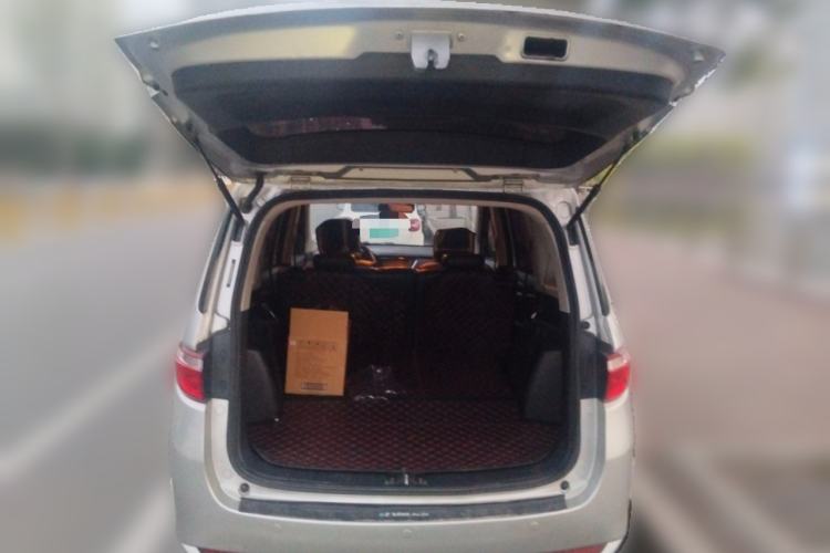 Used CHANGAN KAICHENG Oushang A600 2016 1.5L Manual Elite 7-Seater Trunk