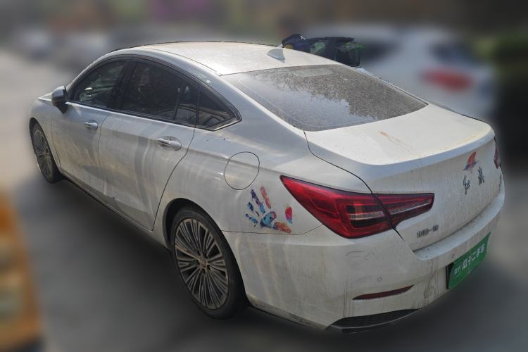 Used Hongqi H5 2022 Classic Model 1.5T DCT Flagship Edition
