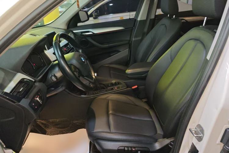 Used BMW X1 2018 sDrive20Li Leading Model