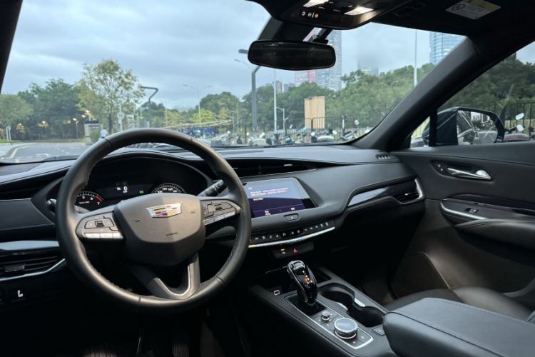 Used Cadillac XT4 2022 28T Two-Wheel Drive Fashion Edition
