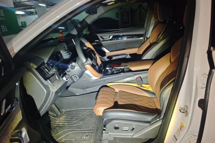 Used BYD Tang New Energy 2021 DM 2.0T Four-Wheel Drive High-Performance Flagship Model
