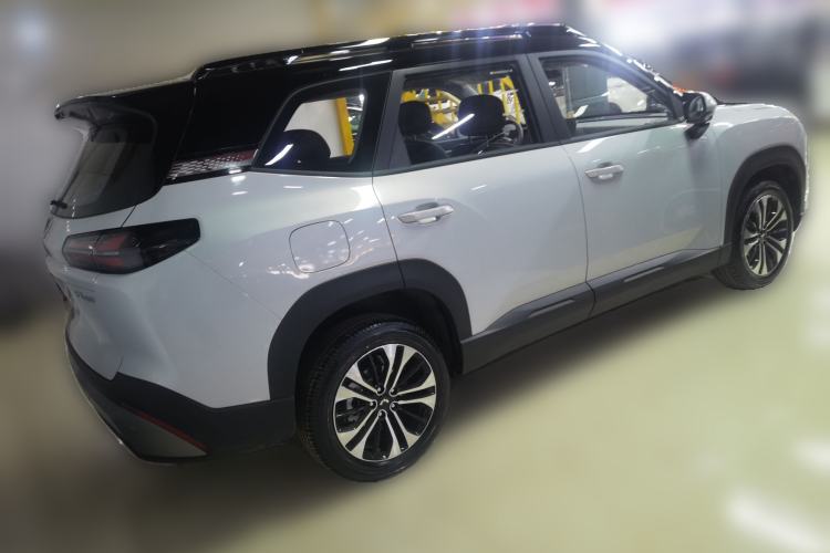 Used Wuling Starlight 560 2026 1.5T CVT Elite Edition Rear Right 45 Deg