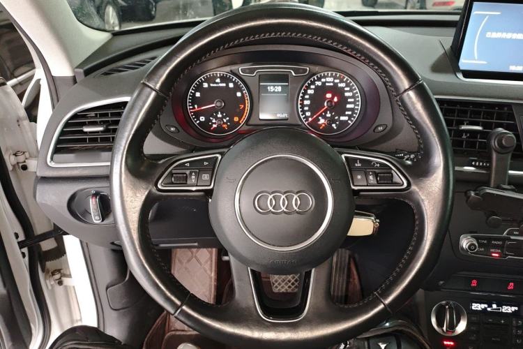 Used Audi Q3 2015 35 TFSI Comfort Model