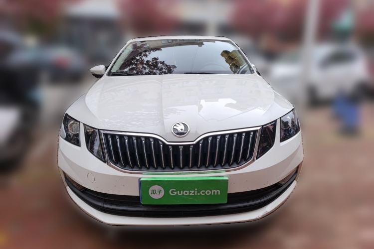 Used Skoda Octavia 2019 1.5L Automatic SmartDrive Comfort Edition China VI Standard Front