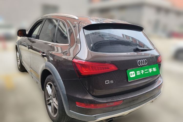 Used Audi Q5 2017 Plus 40 TFSI Technology Model