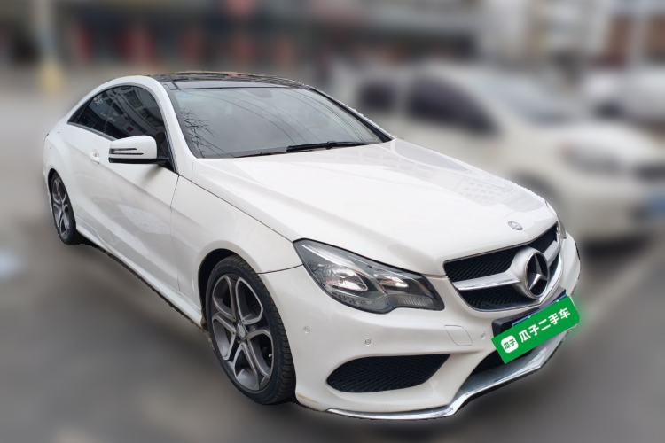 Used Mercedes-Benz E-Class 2014 E 200 Coupe Front Right 45 Deg