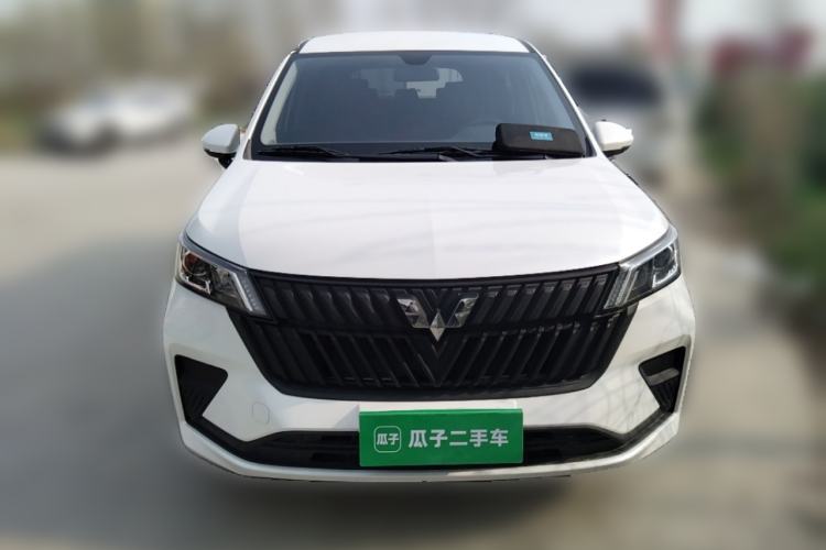 Used Wuling Jiachen 2022 1.5L Manual Enjoyment Elite Model
