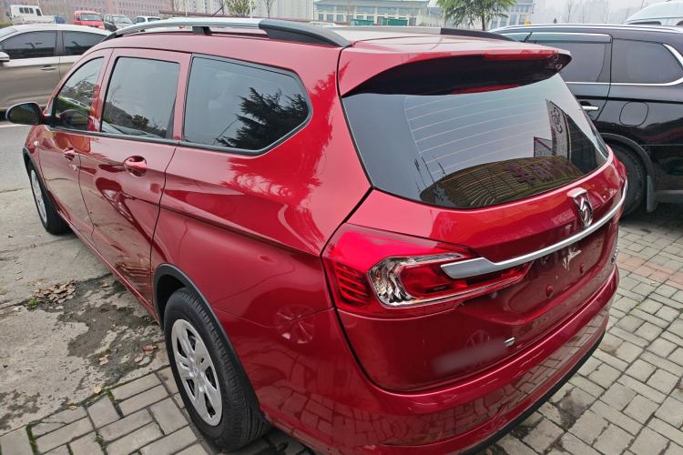 Used Baojun 310W 2017 1.5L Manual Comfort Version China V
