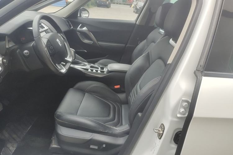 Used DS 5 2015 1.6T Elegant Edition THP160
