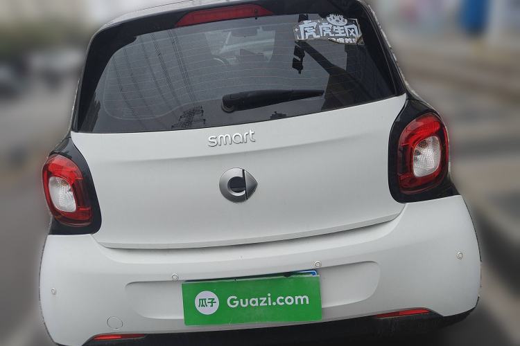 Used smart forfour 2018 1.0L 52 kW Dynamic Edition