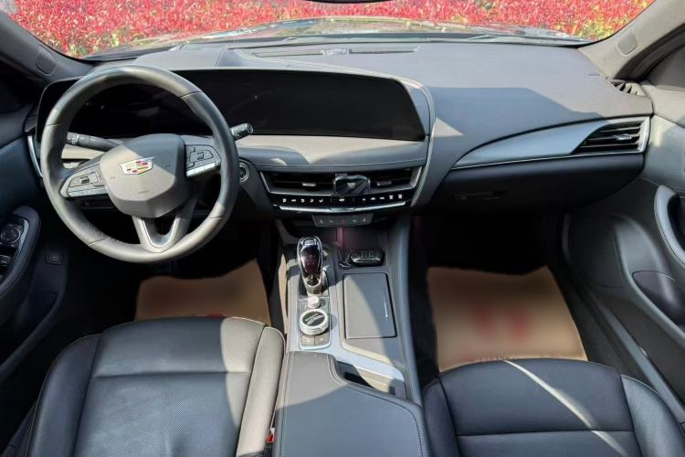 Used Cadillac CT5 2024 28T Luxury Pro Trim Interior 3