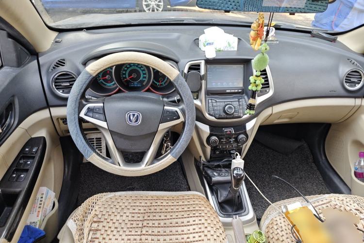 Used CHANGAN Eado 2013 1.6L Manual Luxury Model China V Standard