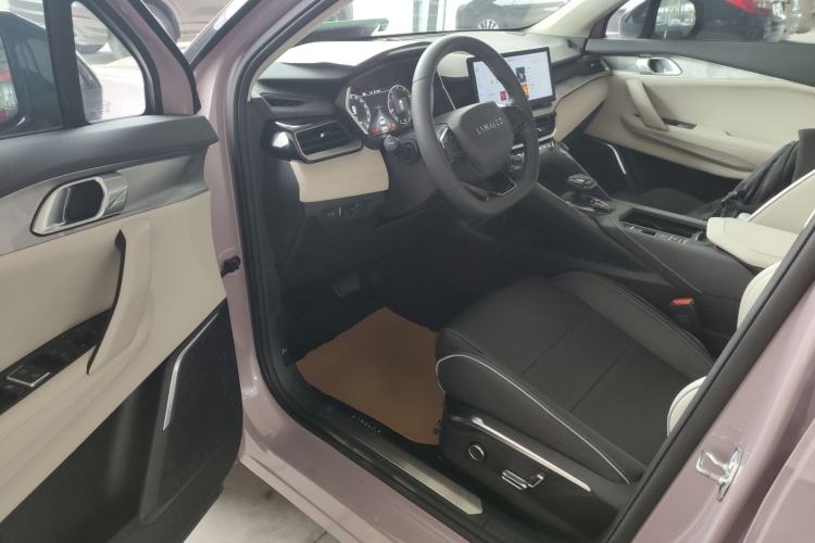 Used Lynk & Co 06 2023 Remix 1.5T Shero
