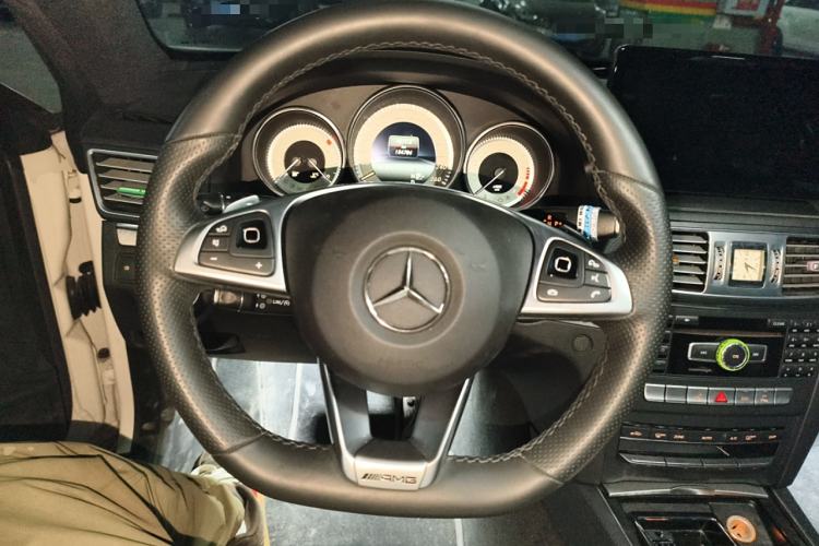 Used Mercedes-Benz E-Class 2014 E 260 Coupe Steering Wheel