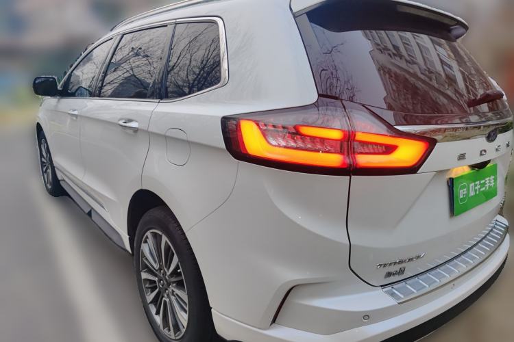 Used Ford Edge 2021 Facelifted PLUS EcoBoost 245 Two-Wheel Drive XLT 7-Seater Exterior 3