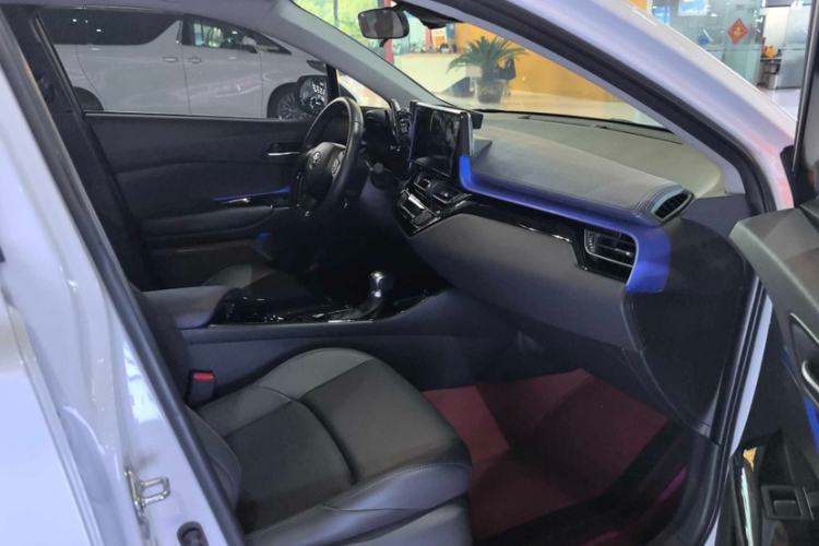 Used Toyota C-HR 2023 2.0L Luxury Edition