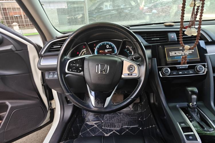 Used Honda Civic 2016 220TURBO CVT Prestige Edition
