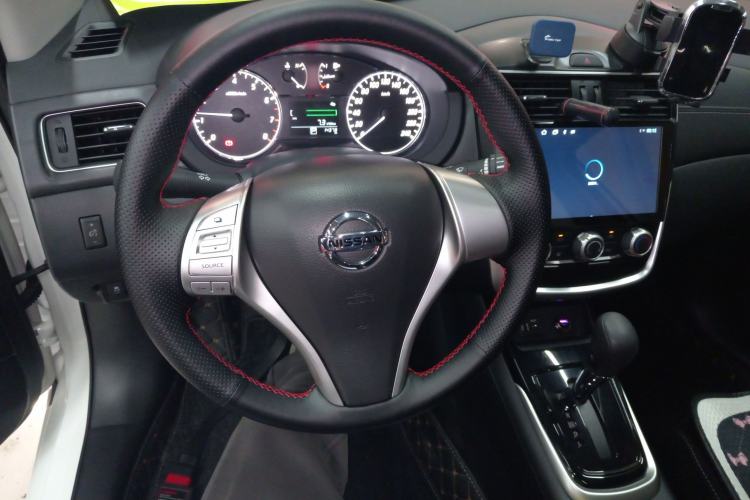 Used Nissan Tiida 2024 1.6L CVT Cool Dynamic Edition Steering Wheel