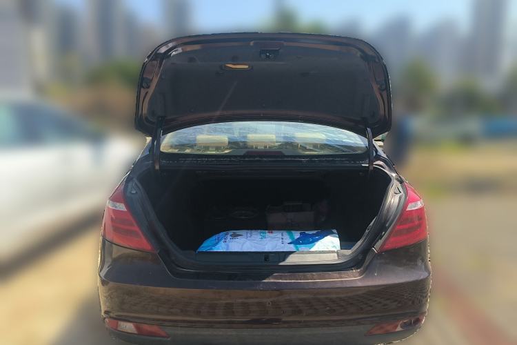 Used Geely Auto Emgrand 2017 Sedan Million Edition 1.5L CVT Luxury Model