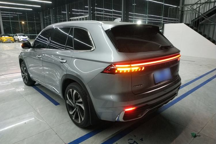 Used Geely Auto Monjaro L 2024 2.0TD High-Power Automatic Two-Wheel Drive Skyline Edition Exterior 2