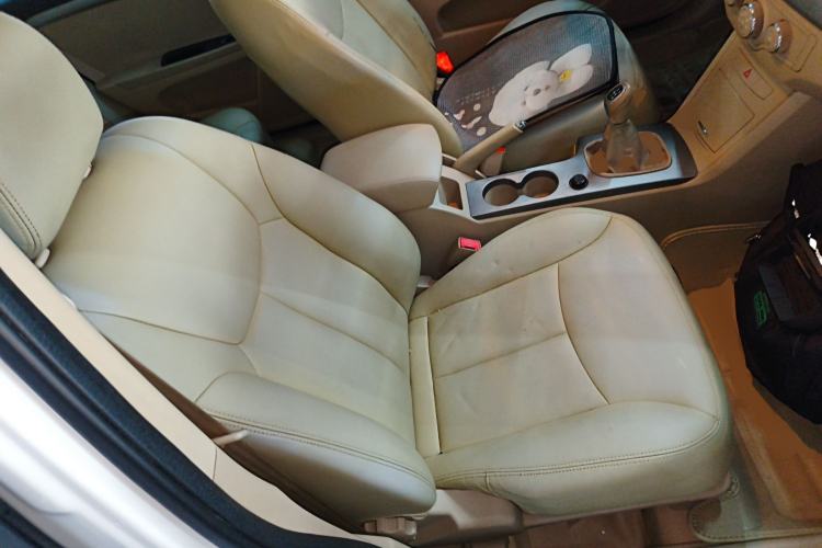 Used Roewe 350 2013 350S 1.5L Manual Xunchi Edition