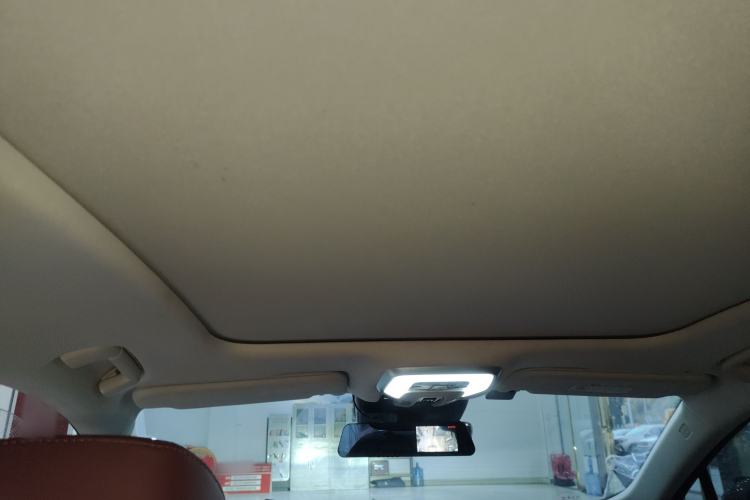 Used Hongqi H5 2024 2.0T Automatic Smart Connect Flagship Edition
