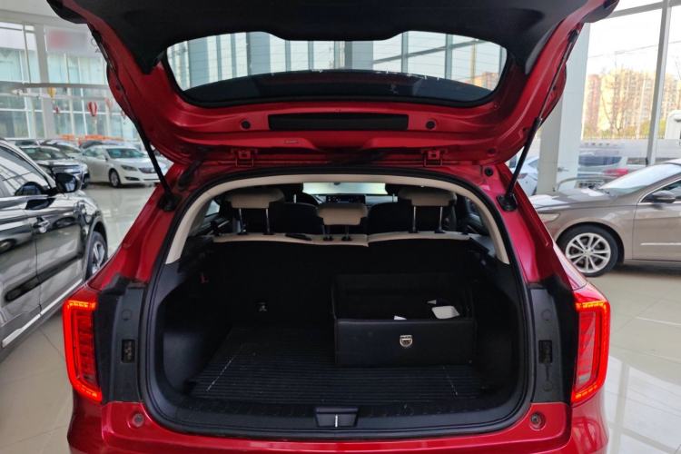 Used Haval JOLION 2021 1.5T Automatic Four-Door Version Trunk