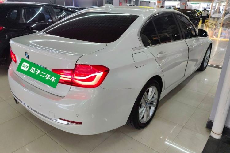 Used BMW 3 Series 2017 320Li Fashion Model Rear Right 45 Deg