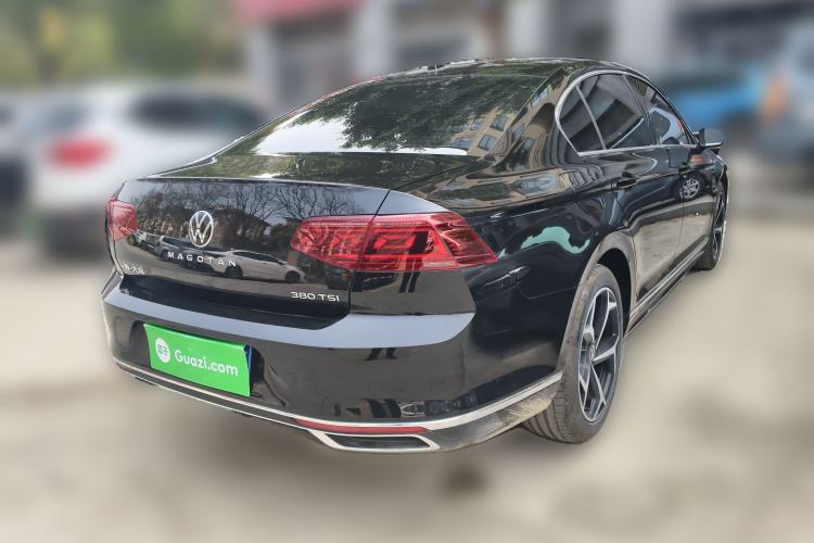 Used Volkswagen Magotan 2026 30 Million Vehicles Selected Model 380TSI DSG Luxury Edition