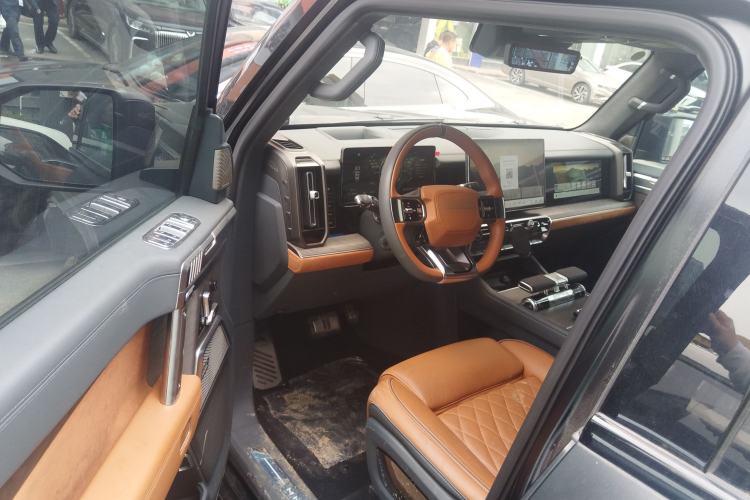 Used Brave warrior 917 2023 Range-Extended Base Model
