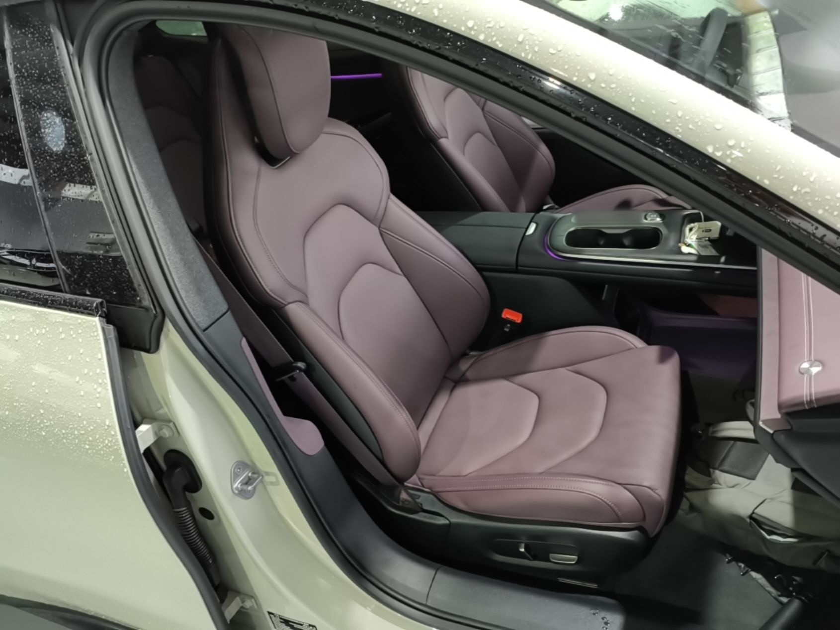 Xiaomi Auto SU7 2024 Rear-Drive Ultra-Long Range Advanced Pro-Level Intelligent Driving Version — снимка 19