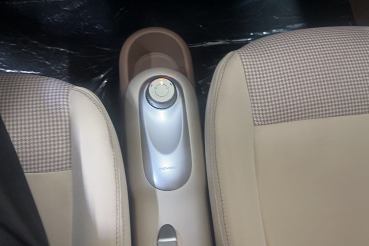 Used Wuling Hongguang MINIEV 2025 Four-Door Version Advanced Edition