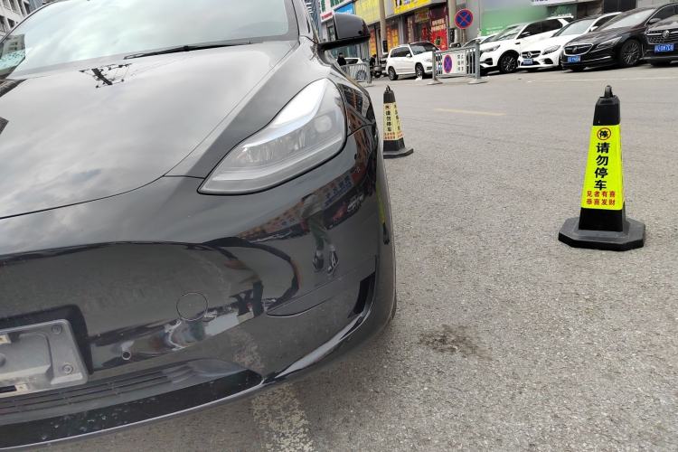 Used Tesla Model Y 2022 Rear-Wheel-Drive Version
