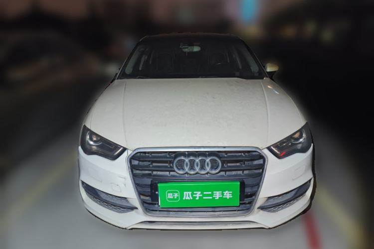 Used Audi A3 2014 Limousine 40 TFSI S line Comfort Model