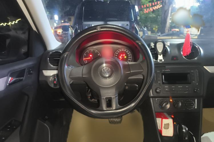 Used Volkswagen Jetta 2015 Value Edition 1.6L Automatic Comfort Version
