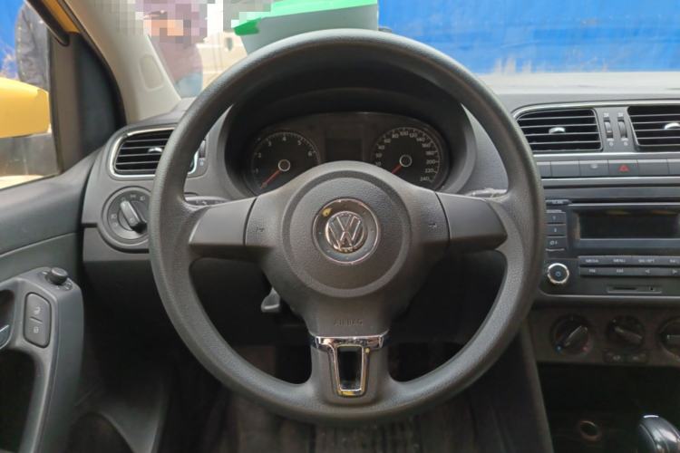 Used Volkswagen Polo 2011 1.4L Automatic ZhiShang Version Steering Wheel