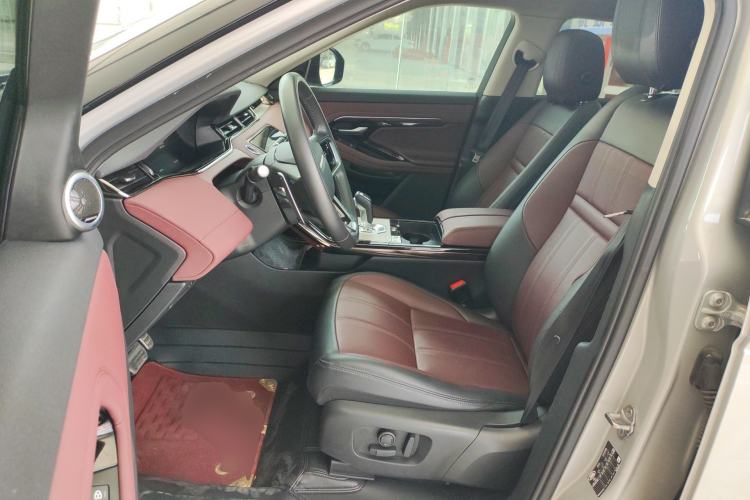 Used Land Rover Range Evoque 2023 Aurora L 249 PS Luxury Edition
