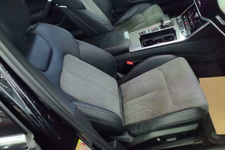 Used Audi A6L 2021 40 TFSI Luxury Dynamic Edition
