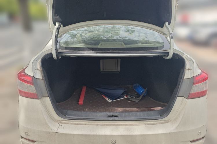 Used Nissan Sylphy 2014 1.6XV CVT Deluxe Edition