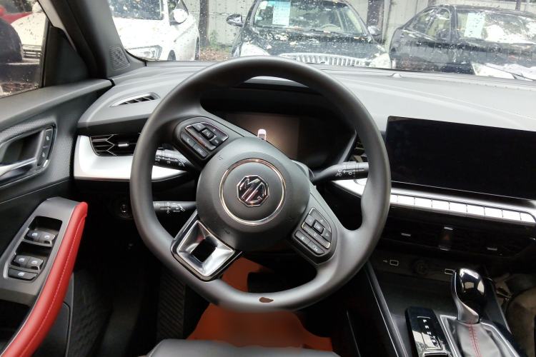Used MG 5 2023 180 DVVT CVT Luxury Edition Steering Wheel