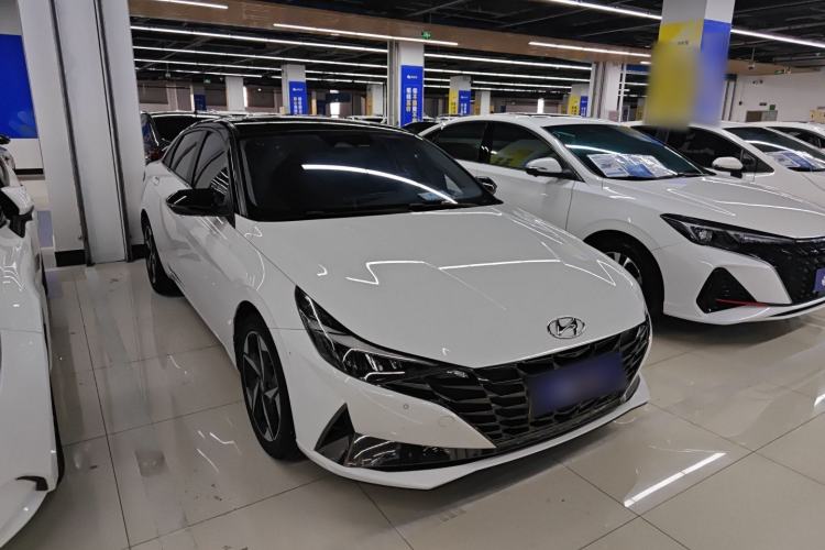 Used Hyundai Elantra 2021 1.5L CVT LUX Prestige Edition