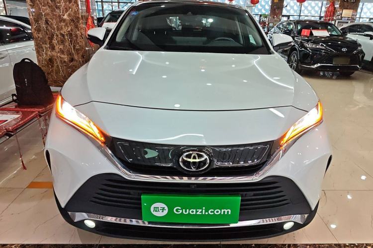 Used Toyota Harrier 2022 2.0L CVT Two-Wheel Drive Deluxe Edition