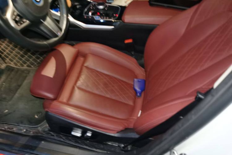 Used BMW i3 2022 eDrive 35 L Left Front Seat