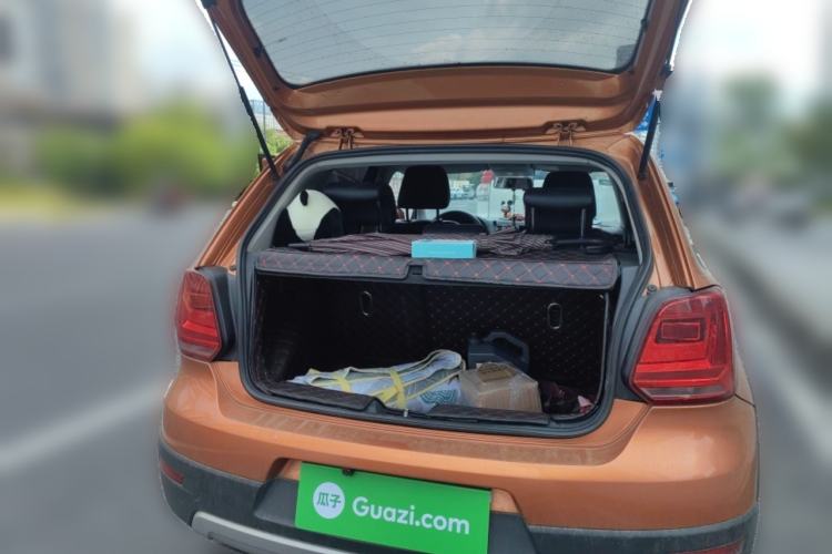 Used Volkswagen Polo 2016 1.4L Cross Polo Automatic Trunk