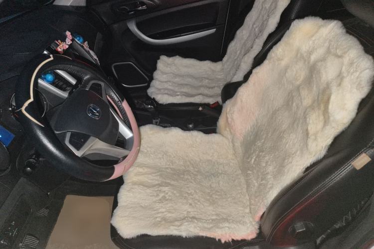 Used Changan CS35 2015 1.6L Manual Luxury Model China V Standard
