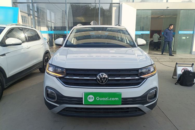 Used Volkswagen Tacqua 2021 200TSI DSG JoyConnect Edition