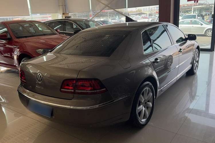 Used Volkswagen Phaeton 2012 3.0L Executive Version