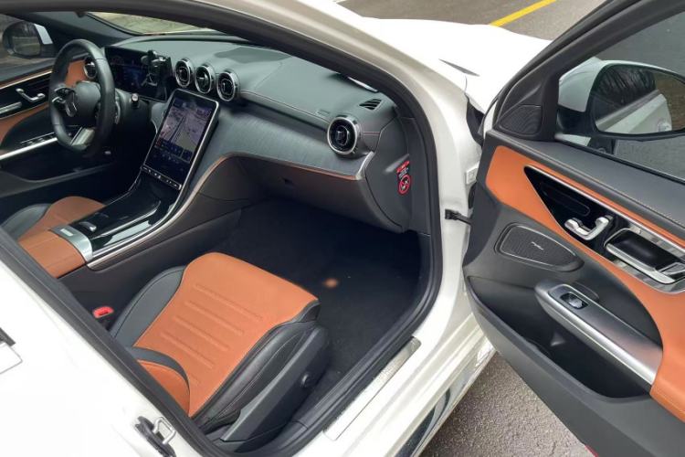 Used Mercedes-Benz C-Class 2024 C 200 L Sport Edition Interior 4