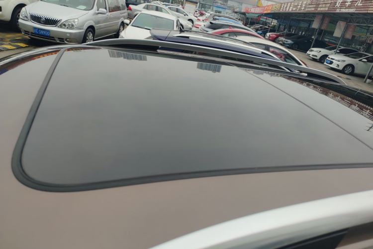 Used Volkswagen Tayron 2019 330TSI Two-Wheel Drive Luxury Model China VI Standard
