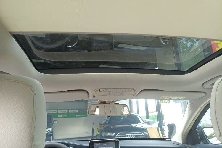 Used Mercedes-Benz C-Class 2015 C 200 L